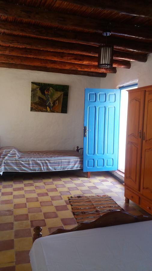 ホテル Relais De Tahla Aïn Bou Mahdi エクステリア 写真
