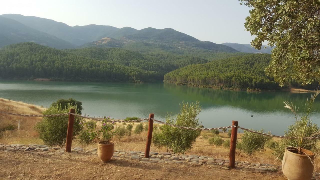ホテル Relais De Tahla Aïn Bou Mahdi エクステリア 写真